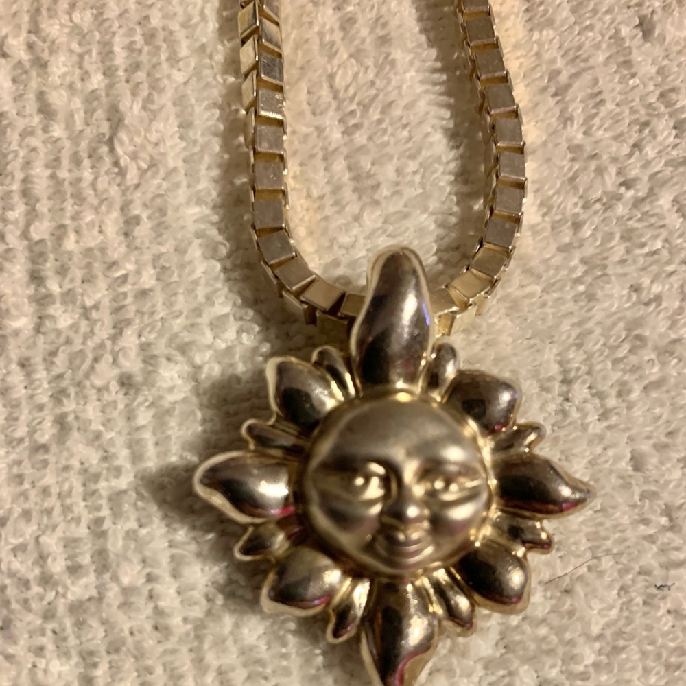 Sterling silver chain and pendant from Italy (stamped)